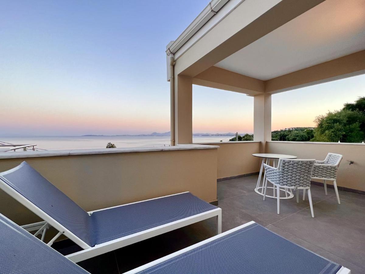 Luxury Villa Barbati Sun With Private Pool By Dadovillas Exteriör bild