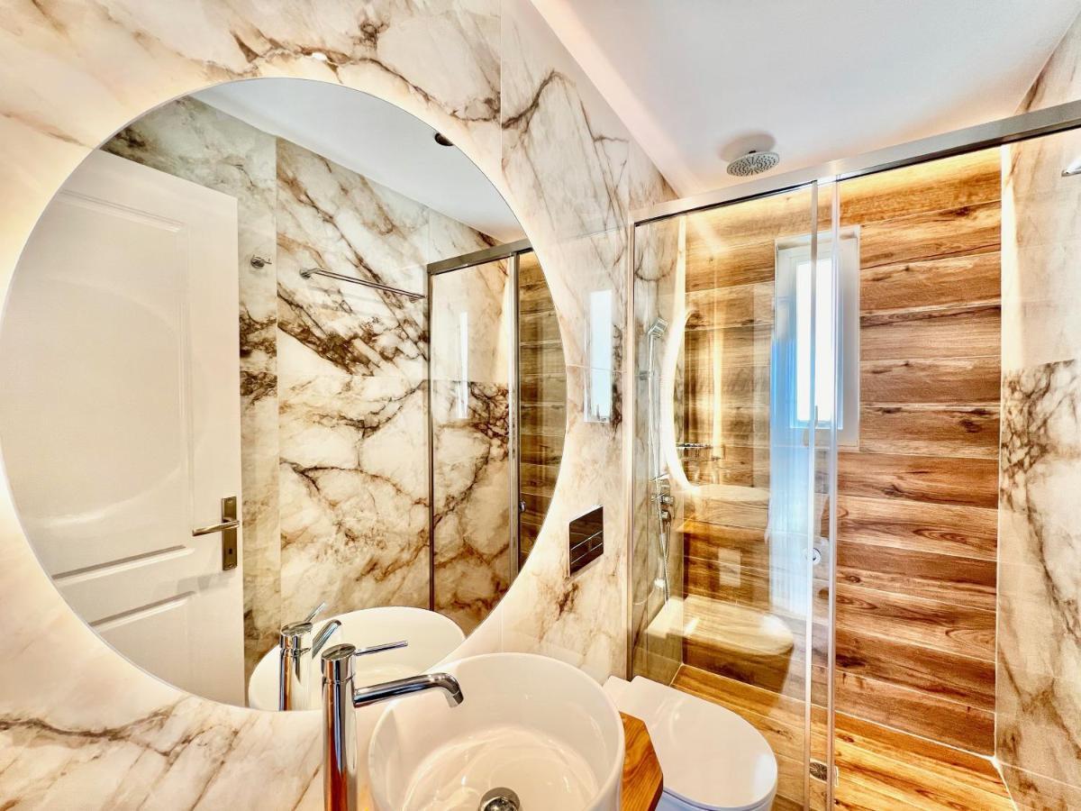 Luxury Villa Barbati Sun With Private Pool By Dadovillas Exteriör bild